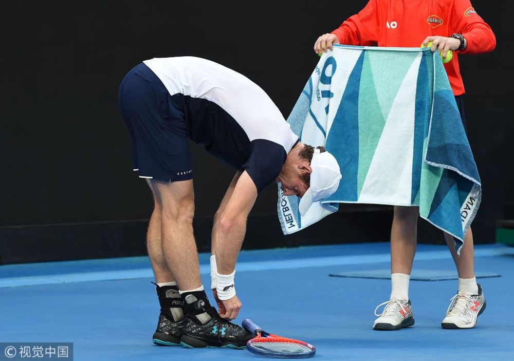 Kaiyun-穆雷遭遇二十持续失利，西班牙队教练压力巨大！观众掌声雷动(西班牙国家队主教练莫雷诺)