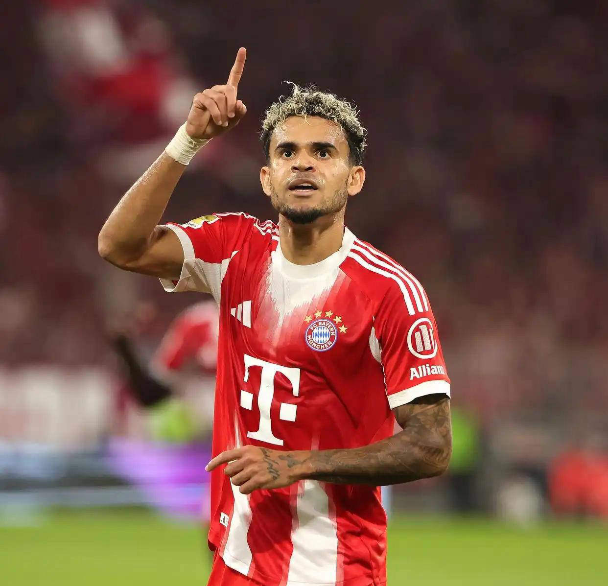 开云体育-重要助攻引发热议！，凯恩在皇家马德里比赛中晋级下一阶段全场沸腾不已的简单介绍