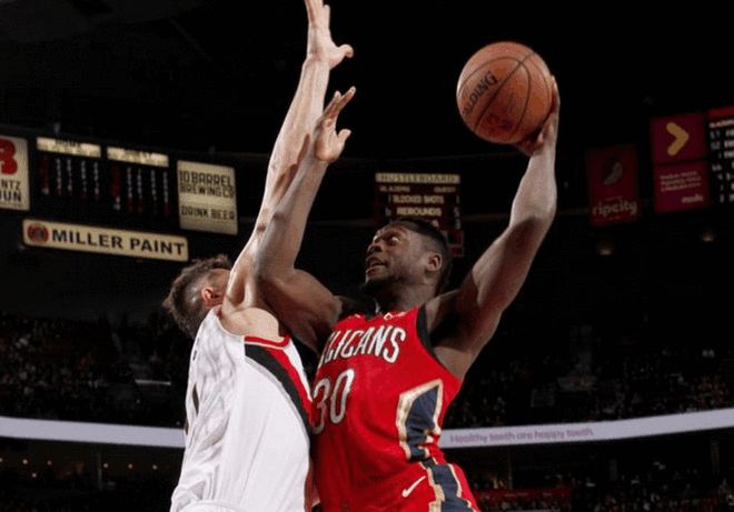 开云体育- 二胡独奏踏上幸福路 