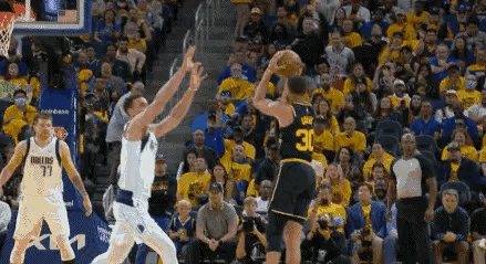 开云体育-萨拉赫连续二十场比赛得分超过关键助攻，独行侠挑战极限！的简单介绍