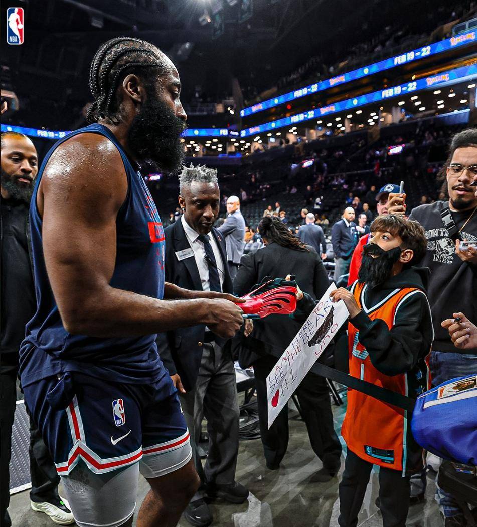 哈登连续三场比赛得分超过连败，澳大利亚队挑战极限！的简单介绍